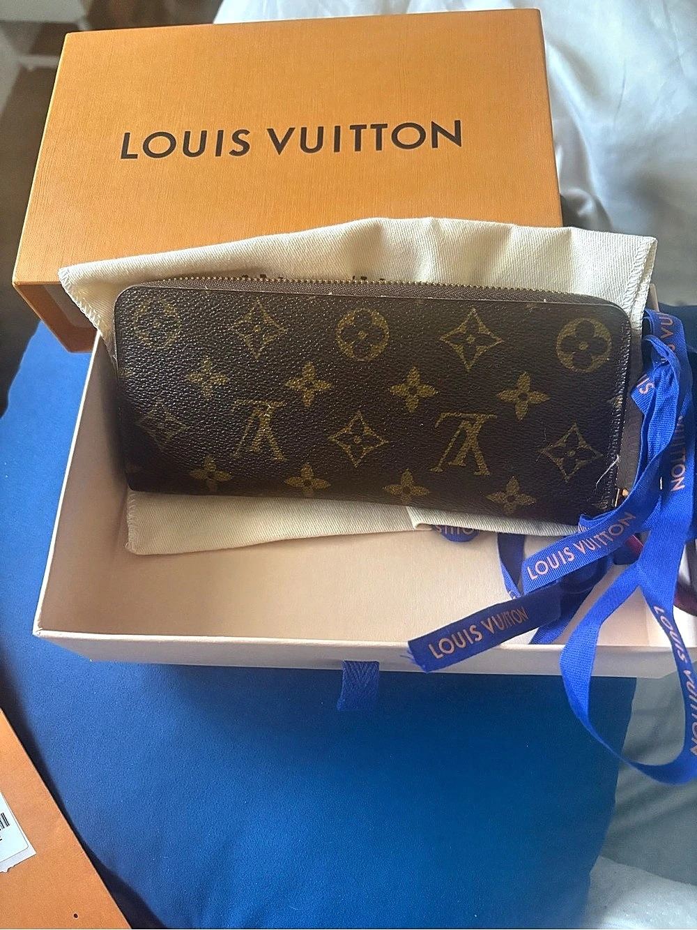 Louis Vuitton Clémence Wallet Monogram Zipper Wallet in Brown Like New